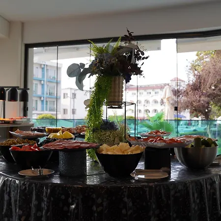 ゲストハウス Natalia 4*